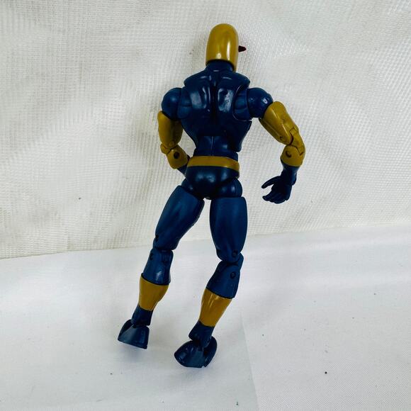 Hasbro Marvel Legends Nova 2006 Nemesis Series 6" Poseable Action Figure Loose - Picture 2 of 5